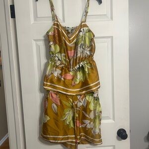 Floral Women's Shorts Set